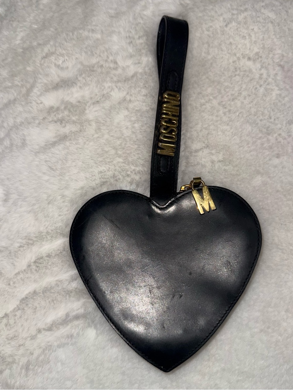 Moschino Black Heart Wristlet with Gold Logo Charm - Picture 4 of 12